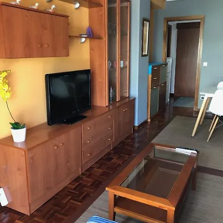 Piso Cerca De La Playa De Samil דירה *