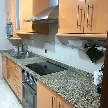 Piso Cerca De La Playa De Samil דירה